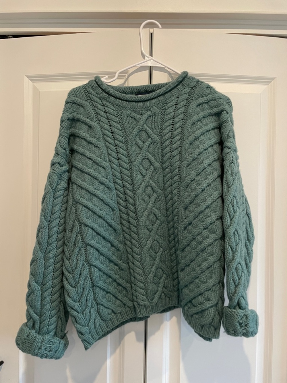 Vintage Lands' End Chunky Cable Crewneck Sweater in Seafoam Green